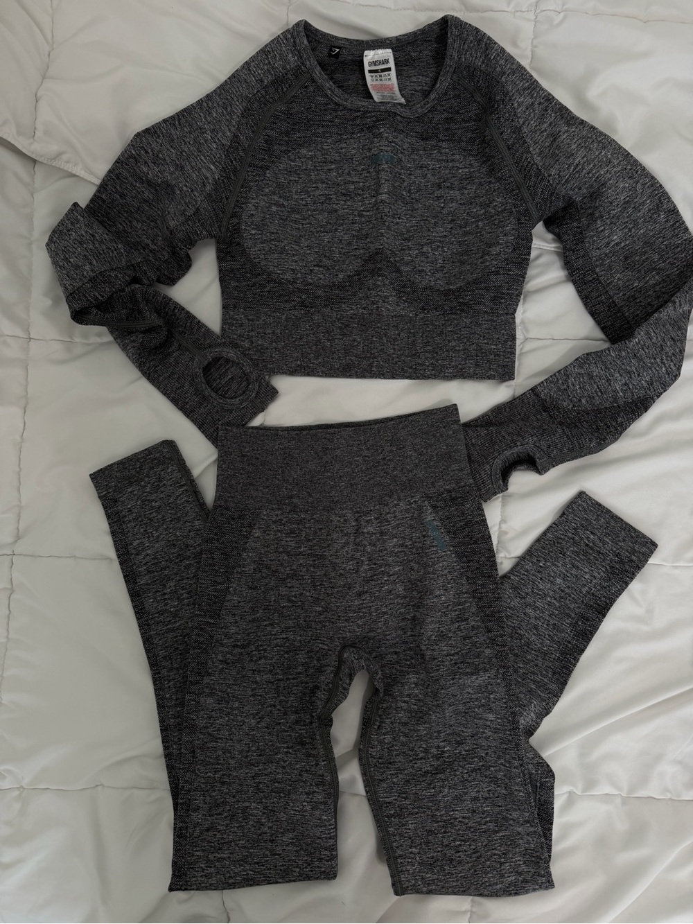 Gymshark Seamless Crop top Long Sleeve & High-Waist Leggings Set - Charcoal Gray